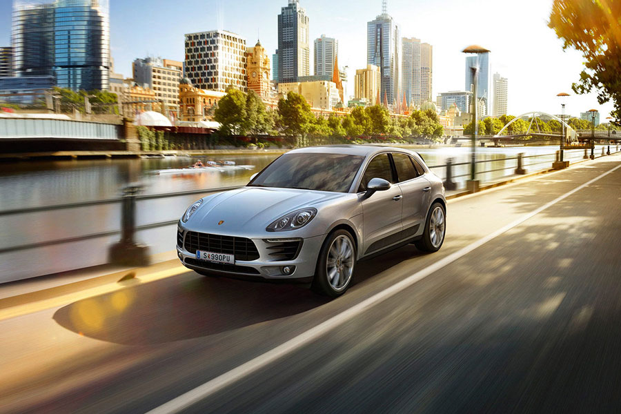 Why Renting a Car Is the Best Way to Explore New Cities